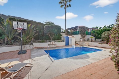 Villa en venta en Jávea, Alicante, España 4 dormitorios, 165 m2 No. 154781 - foto 6