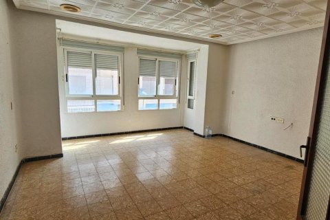 Dvīņu māja pārdošanā Guardamar del Segura, Alicante, Spānijā 3 istabas, 200 m2 Nr. 154779 - attēls 13