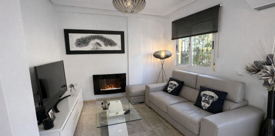 Сasa en Torrevieja, Alicante, España 2 dormitorios, 65 m2 No. 154775