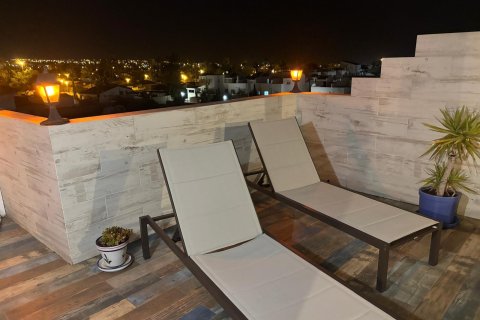 Penthäuser zum Verkauf in Torrevieja, Alicante, Spanien 2 Schlafzimmer, 65 m2 Nr. 154778 - Foto 2
