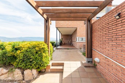 Māja Llica D'amunt, Barcelona, Spānijā 6 istabas, 708 m2 Nr. 186309