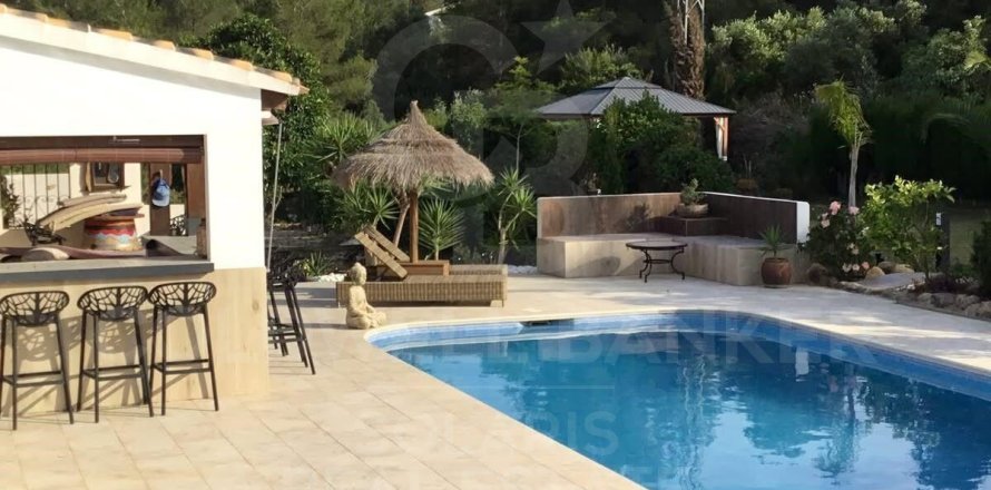 Villa en Jávea, Alicante, España 4 dormitorios,  No. 157299