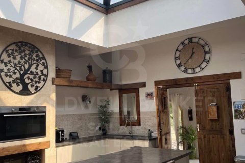 Villa en venta en Jávea, Alicante, España 4 dormitorios,  No. 157299 - foto 4