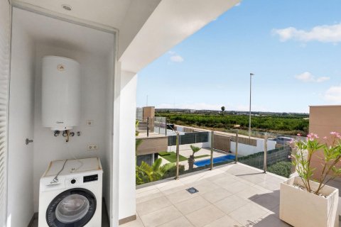 Villa zum Verkauf in Guardamar del Segura, Alicante, Spanien 3 Schlafzimmer, 178 m2 Nr. 190311 - Foto 30