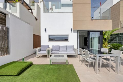 Villa zum Verkauf in Guardamar del Segura, Alicante, Spanien 3 Schlafzimmer, 178 m2 Nr. 190311 - Foto 7