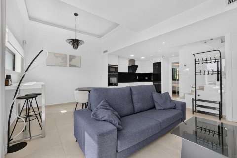Villa zum Verkauf in Guardamar del Segura, Alicante, Spanien 3 Schlafzimmer, 178 m2 Nr. 190311 - Foto 12