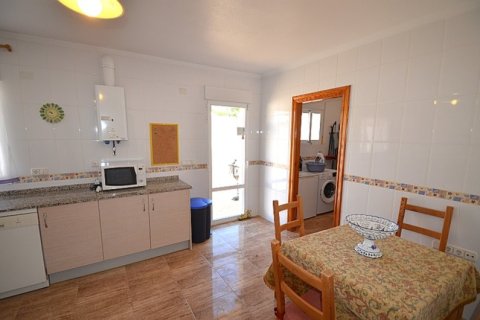 Huvila myytävänä Campos del Rio, Murcia, Espanja, 4 makuuhuonetta, 197 m2 No. 190314 - kuva 21