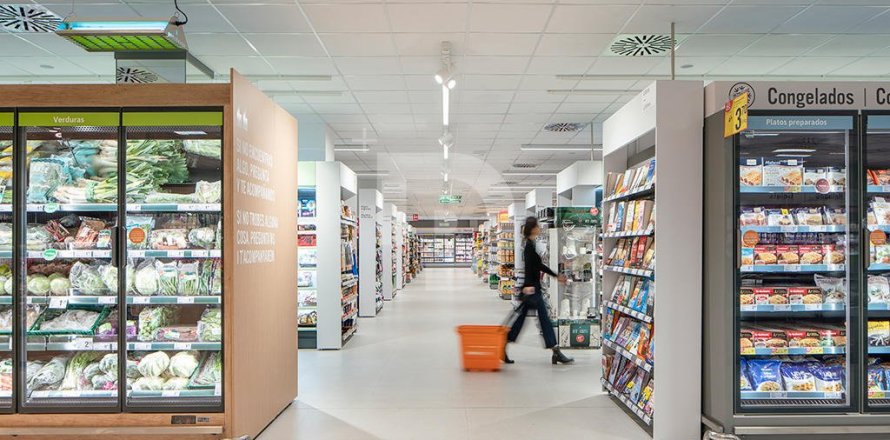 Retail store in Spain 4161 sq.m. No. 151884