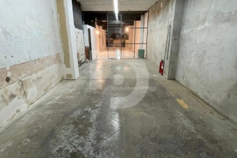 Продажа коммерческой недвижимости в Л'Эшампле, Барселона, Испания 190м2 №151882 - фото 6