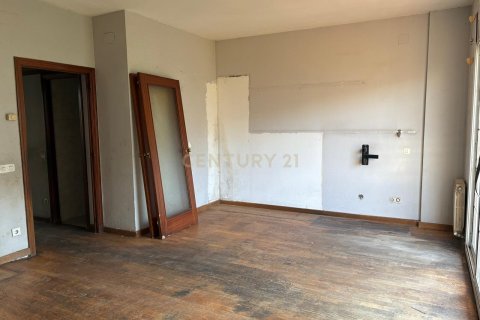 Appartamento in vendita a L'Hospitalet de Llobregat, Barcelona, Spagna 4 camere da letto, 111 mq. N° 191244 - foto 3