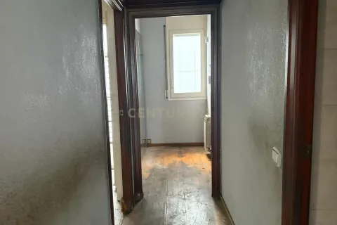 Appartamento in vendita a L'Hospitalet de Llobregat, Barcelona, Spagna 4 camere da letto, 111 mq. N° 191244 - foto 4