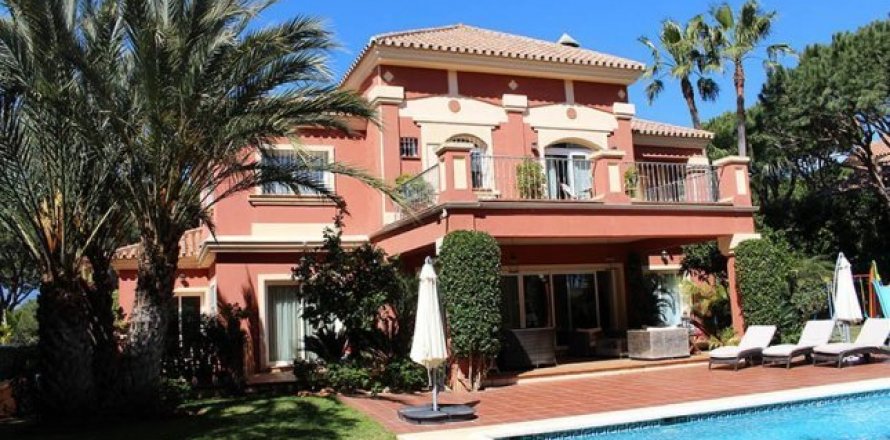 Сasa Málaga, España 4 dormitorios, 450 m2 No. 69594