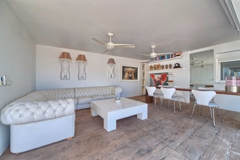House for sale Malaga, Spain 5 bedrooms, 230 sq.m. No. 69593 - photo 6