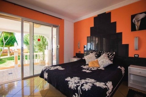 Talo myytävänä Espanja, 4 makuuhuonetta, 210 m2 No. 69595 - kuva 3