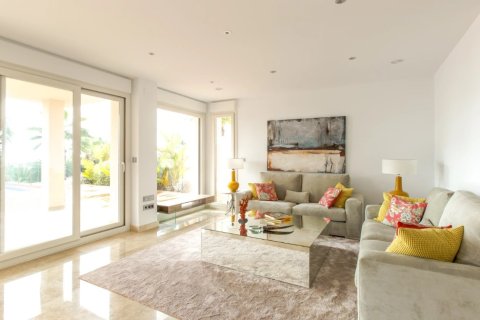 Willa w Moraira, Alicante, Hiszpania 4 sypialnie, 559 mkw. nr 145807 – zdjęcie 3