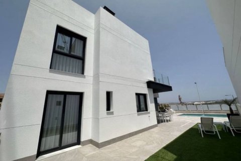 Townhouse zum Verkauf in Torrevieja, Alicante, Spanien 3 Schlafzimmer, 175 m2 Nr. 140369 - Foto 3