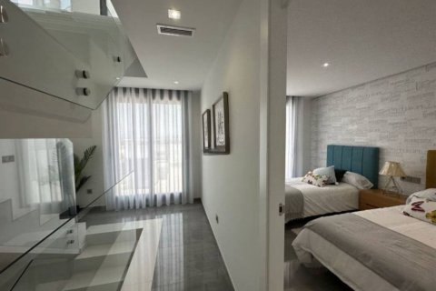 Townhouse zum Verkauf in Torrevieja, Alicante, Spanien 3 Schlafzimmer, 175 m2 Nr. 140369 - Foto 17