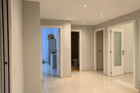 Wohnung zum Verkauf in Benidorm, Alicante, Spanien 3 Schlafzimmer, 120 m2 Nr. 140368 - Foto 19