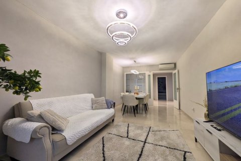 Wohnung zum Verkauf in Benidorm, Alicante, Spanien 3 Schlafzimmer, 120 m2 Nr. 140368 - Foto 2
