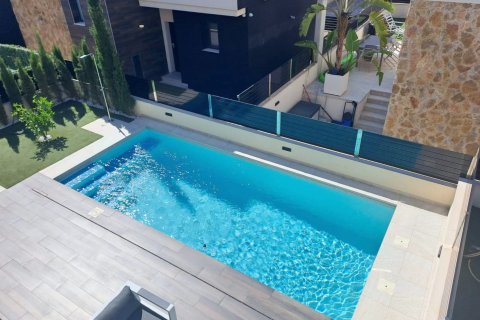 Townhouse zum Verkauf in Alicante, Spanien 3 Schlafzimmer, 111 m2 Nr. 140365 - Foto 8