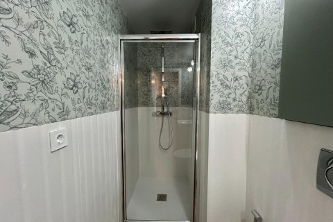 Huoneisto myytävänä Torrevieja, Alicante, Espanja, 2 makuuhuonetta, 77 m2 No. 133103 - kuva 19