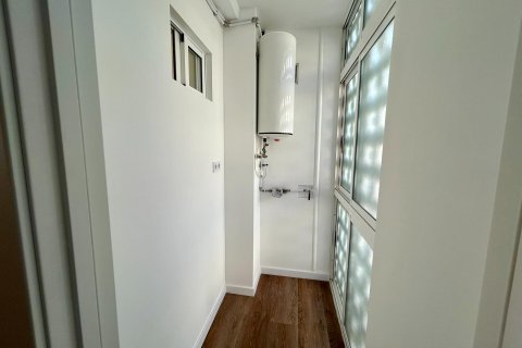 Huoneisto myytävänä Torrevieja, Alicante, Espanja, 2 makuuhuonetta, 77 m2 No. 133103 - kuva 11