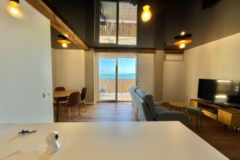 Huoneisto myytävänä Torrevieja, Alicante, Espanja, 2 makuuhuonetta, 77 m2 No. 133103 - kuva 8