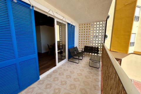 Huoneisto myytävänä Torrevieja, Alicante, Espanja, 2 makuuhuonetta, 77 m2 No. 133103 - kuva 5