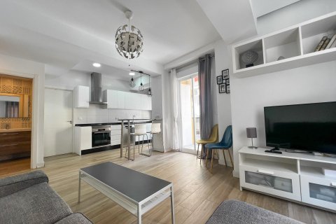 Apartment for sale Alicante, Spain 3 bedrooms, 70 sq.m. No. 133104 - photo 1