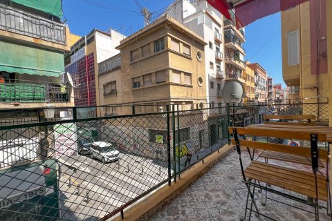 Apartment for sale Alicante, Spain 3 bedrooms, 70 sq.m. No. 133104 - photo 22