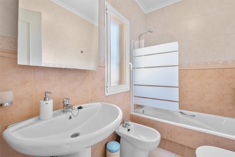 Dvīņu māja pārdošanā Albir, Alicante, Spānijā 4 istabas, 176 m2 Nr. 180004 - attēls 29