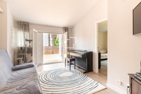 Huvila vuokrattavana Castelldefels, Barcelona, Espanja, 7 makuuhuonetta, 351 m2 No. 192875 - kuva 24