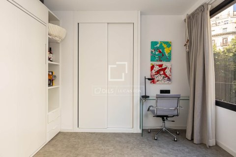 Wohnung zum Verkauf in Barcelona, Spanien 2 Schlafzimmer, 95 m2 Nr. 192644 - Foto 7