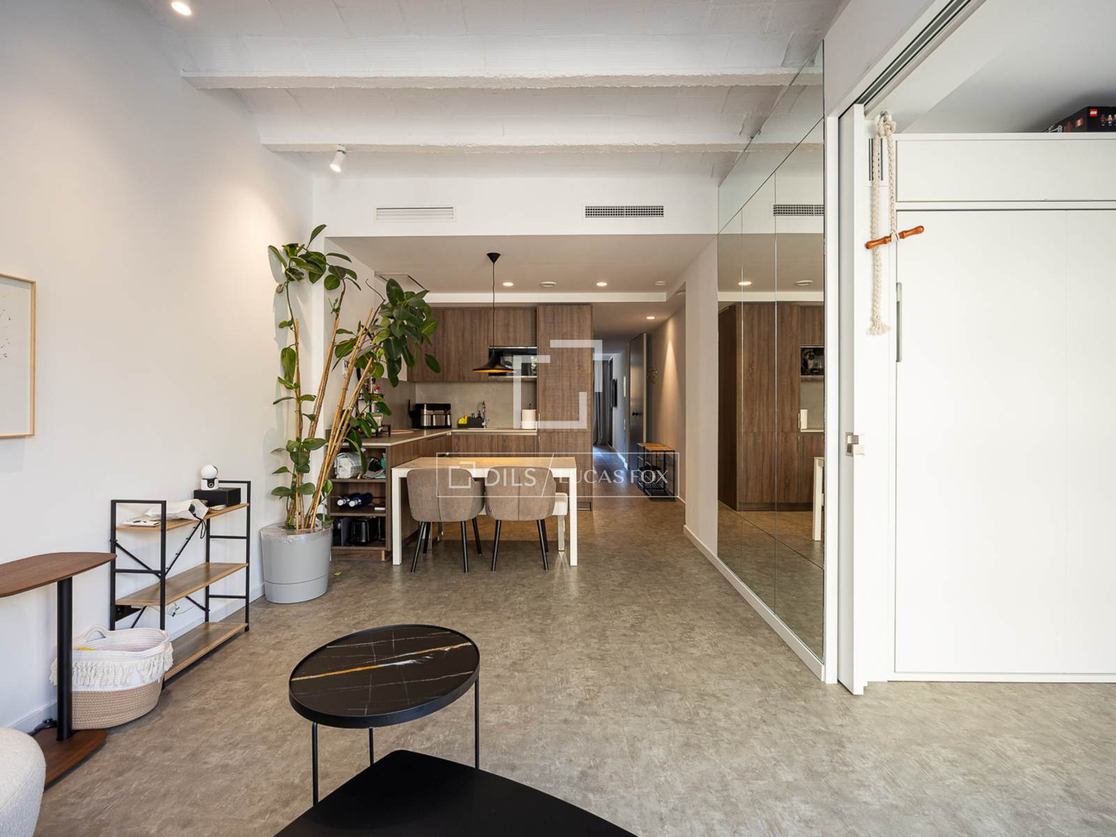 Huoneisto Barcelona, Espanja 2 makuuhuonetta, 95 m2 No. 192644