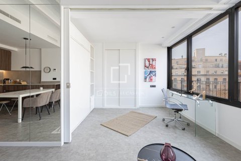 Apartment for sale in Barcelona, Spain 2 bedrooms, 95 sq.m. No. 192642 - photo 18