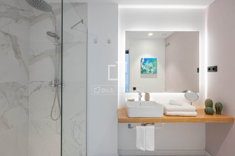 Apartment for sale in Barcelona, Spain 2 bedrooms, 95 sq.m. No. 192642 - photo 6