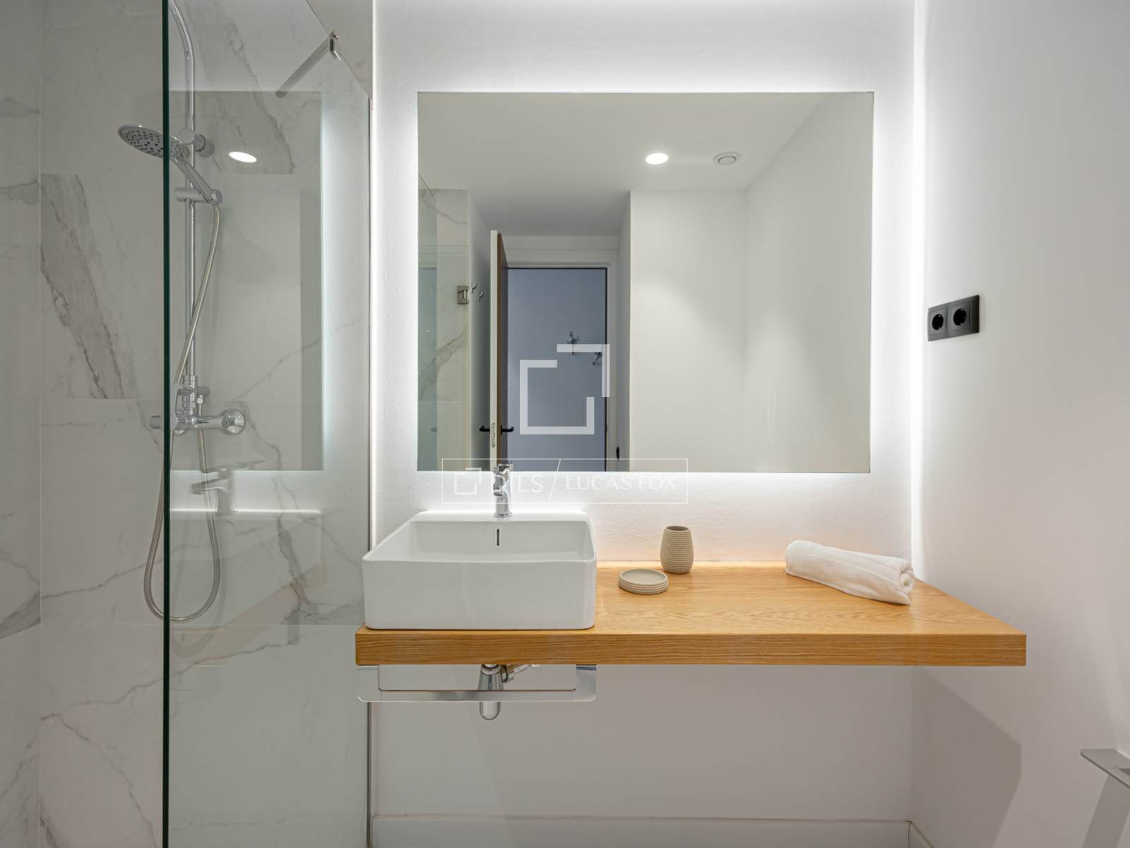 Apartament w Barcelona, Hiszpania 2 sypialnie, 95 mkw. nr 192642