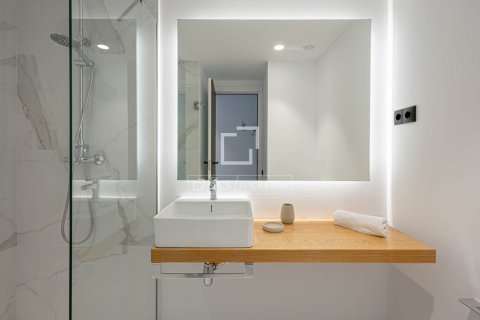 Apartment for sale in Barcelona, Spain 2 bedrooms, 95 sq.m. No. 192642 - photo 13
