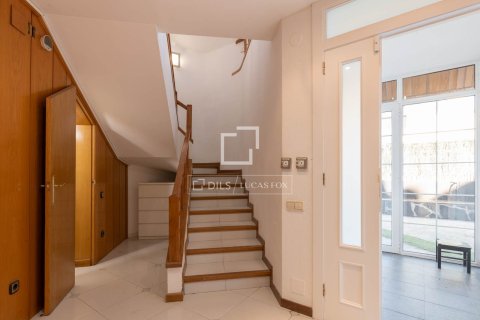 Huvila vuokrattavana Sant Cugat Del Valles, Barcelona, Espanja, 4 makuuhuonetta, 435 m2 No. 192876 - kuva 30