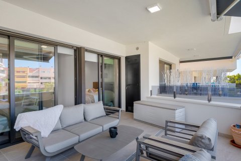 Apartamento en venta en Playa Flamenca II, Alicante, España 2 dormitorios, 75 m2 No. 190140 - foto 7