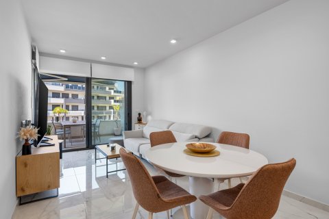 Apartamento en venta en Playa Flamenca II, Alicante, España 2 dormitorios, 75 m2 No. 190140 - foto 11