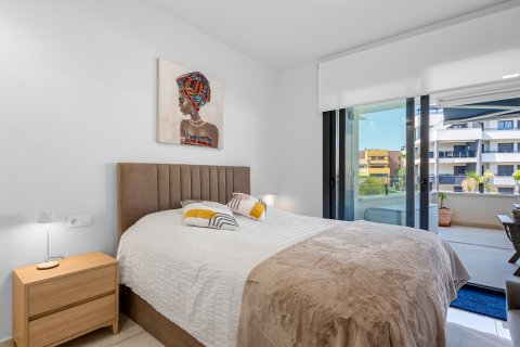 Apartamento en venta en Playa Flamenca II, Alicante, España 2 dormitorios, 75 m2 No. 190140 - foto 16