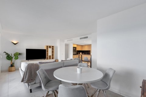 Apartment à vendre à Punta Prima, Alicante, Espagne, 2 chambres, 122 m2 No. 190143 - photo 4
