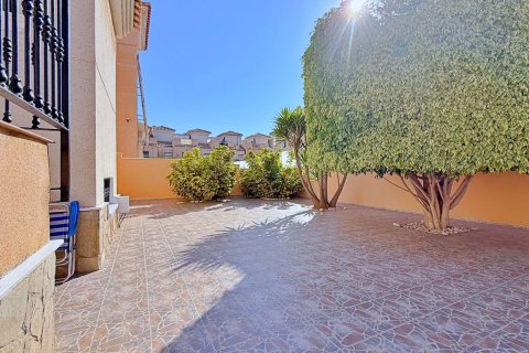 Huvila myytävänä Alicante, Espanja, 4 makuuhuonetta, 198 m2 No. 190144 - kuva 4