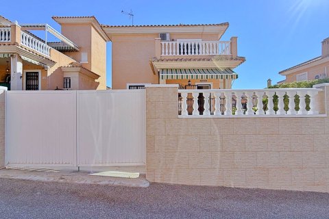 Huvila myytävänä Alicante, Espanja, 4 makuuhuonetta, 198 m2 No. 190144 - kuva 2