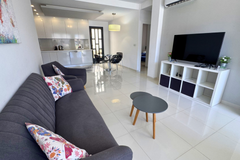 Apartamento en venta en Torre de la Horadada, Alicante, España 2 dormitorios, 61 m2 No. 190141 - foto 5