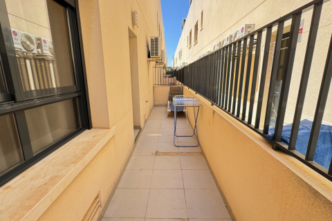 Apartamento en venta en Torre de la Horadada, Alicante, España 2 dormitorios, 61 m2 No. 190141 - foto 21