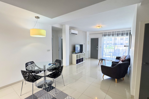Apartamento en venta en Torre de la Horadada, Alicante, España 2 dormitorios, 61 m2 No. 190141 - foto 9
