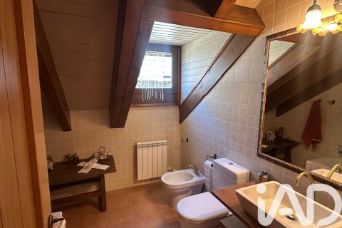 Casa in vendita a La Vall de Boi, Lleida, Spagna 4 camere da letto, 356 mq. N° 172663 - foto 12