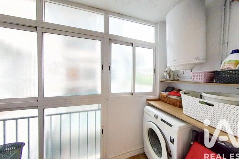 Dzīvoklis pārdošanā El Vendrell, Tarragona, Spānijā 3 istabas, 99 m2 Nr. 172659 - attēls 8